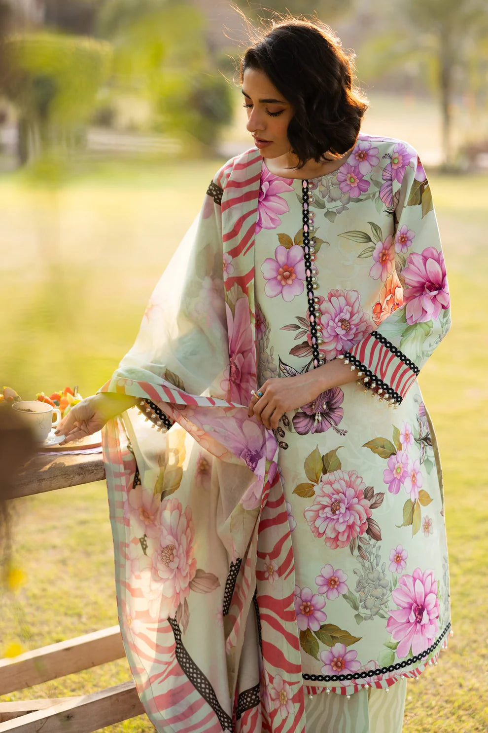 Sapphire 3PC Printed Lawn MM-SLP02